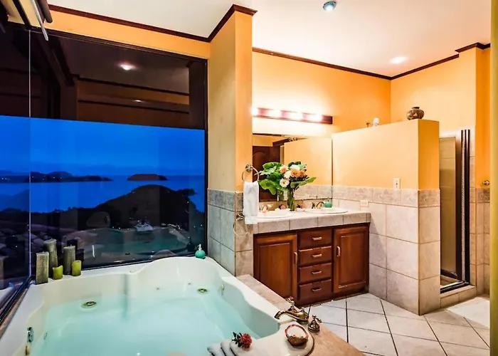 Casa Habibi Hotel